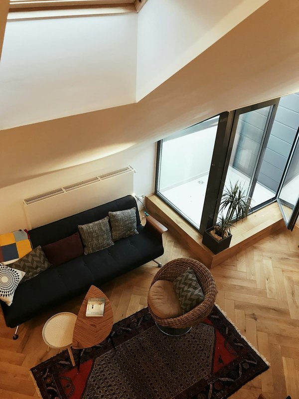 Tendances de décoration intérieure 2024 : découvrez couleurs, styles, matériaux, mobilier à privilégier